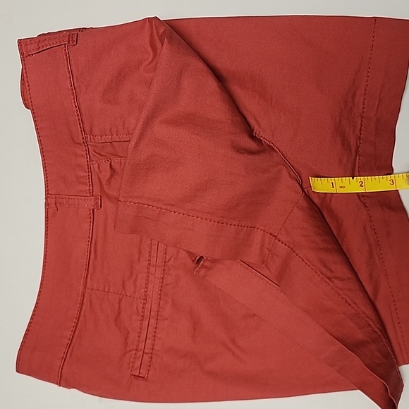 OLD Navy, High-Waisted, Everyday Short, 3" inseam, 6 - Picture 6 of 6